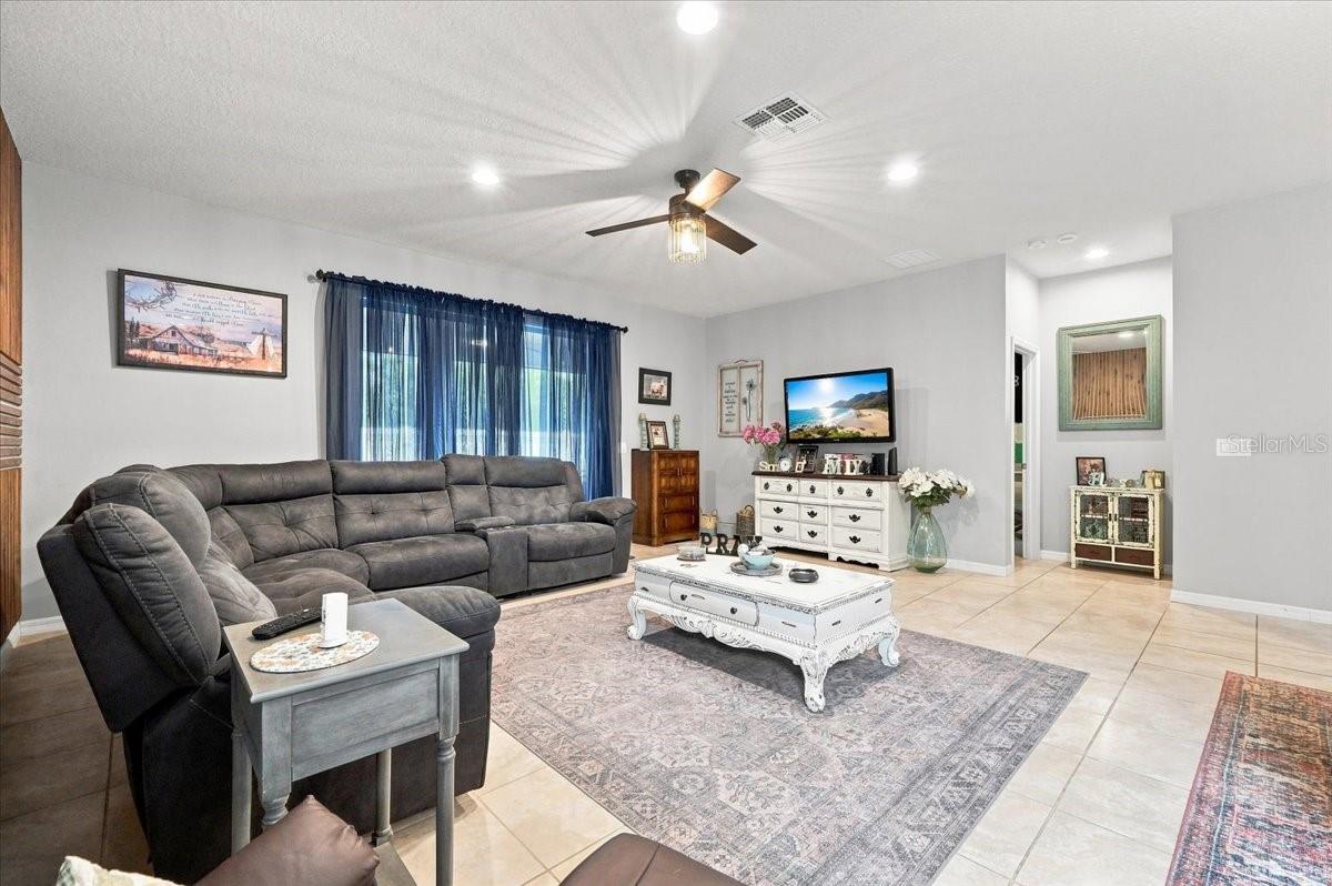 8662 Rindge, Polk City, FL 33868