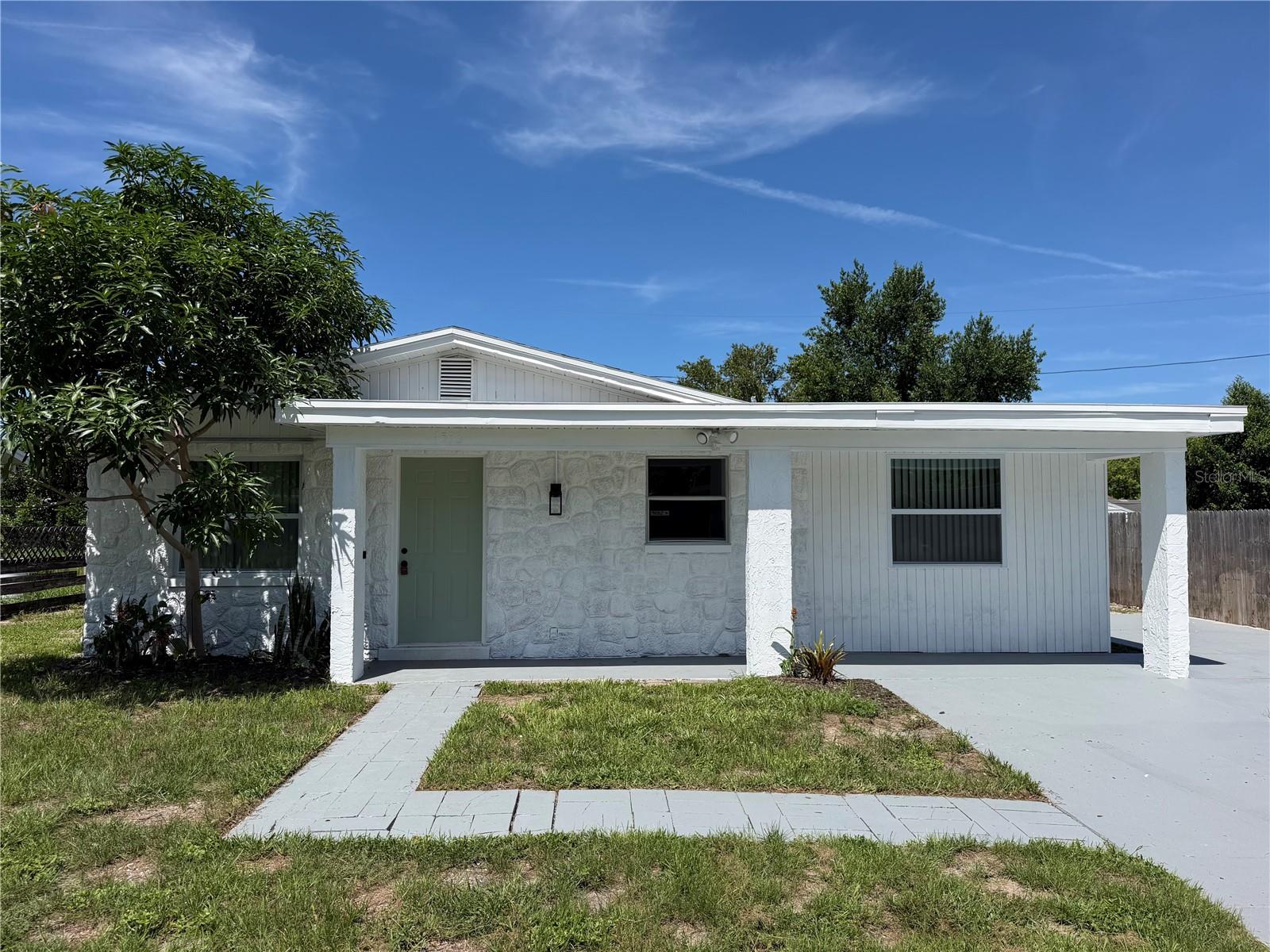 4533 Grand Central, New Port Richey, FL 34652