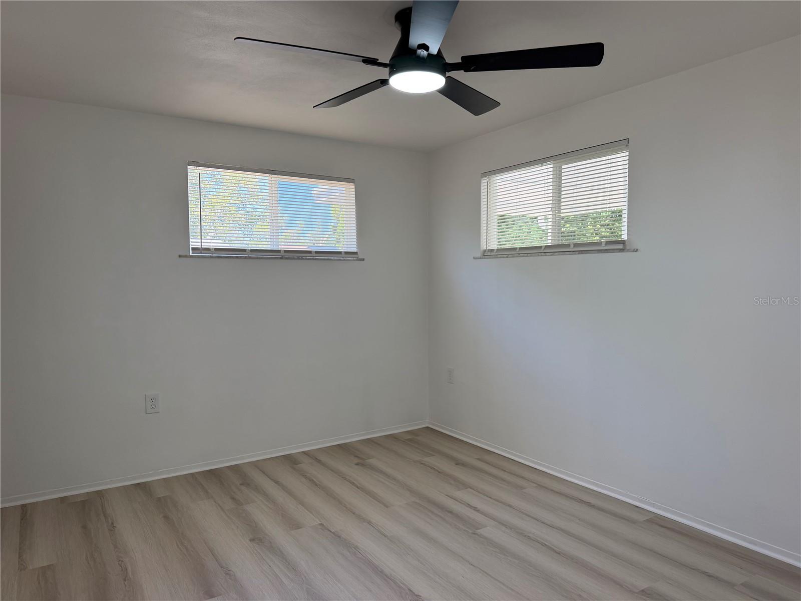 4533 Grand Central, New Port Richey, FL 34652