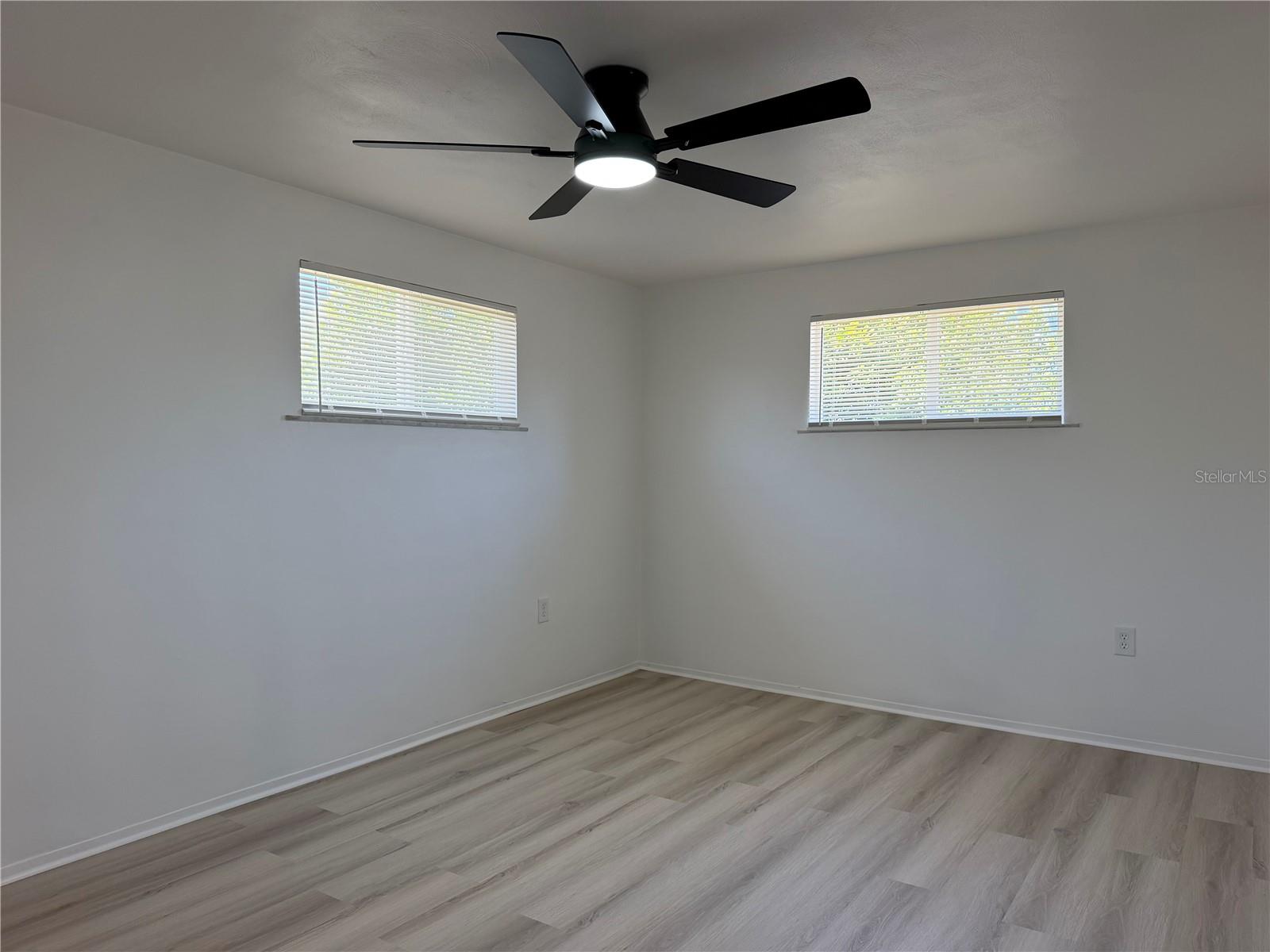 4533 Grand Central, New Port Richey, FL 34652