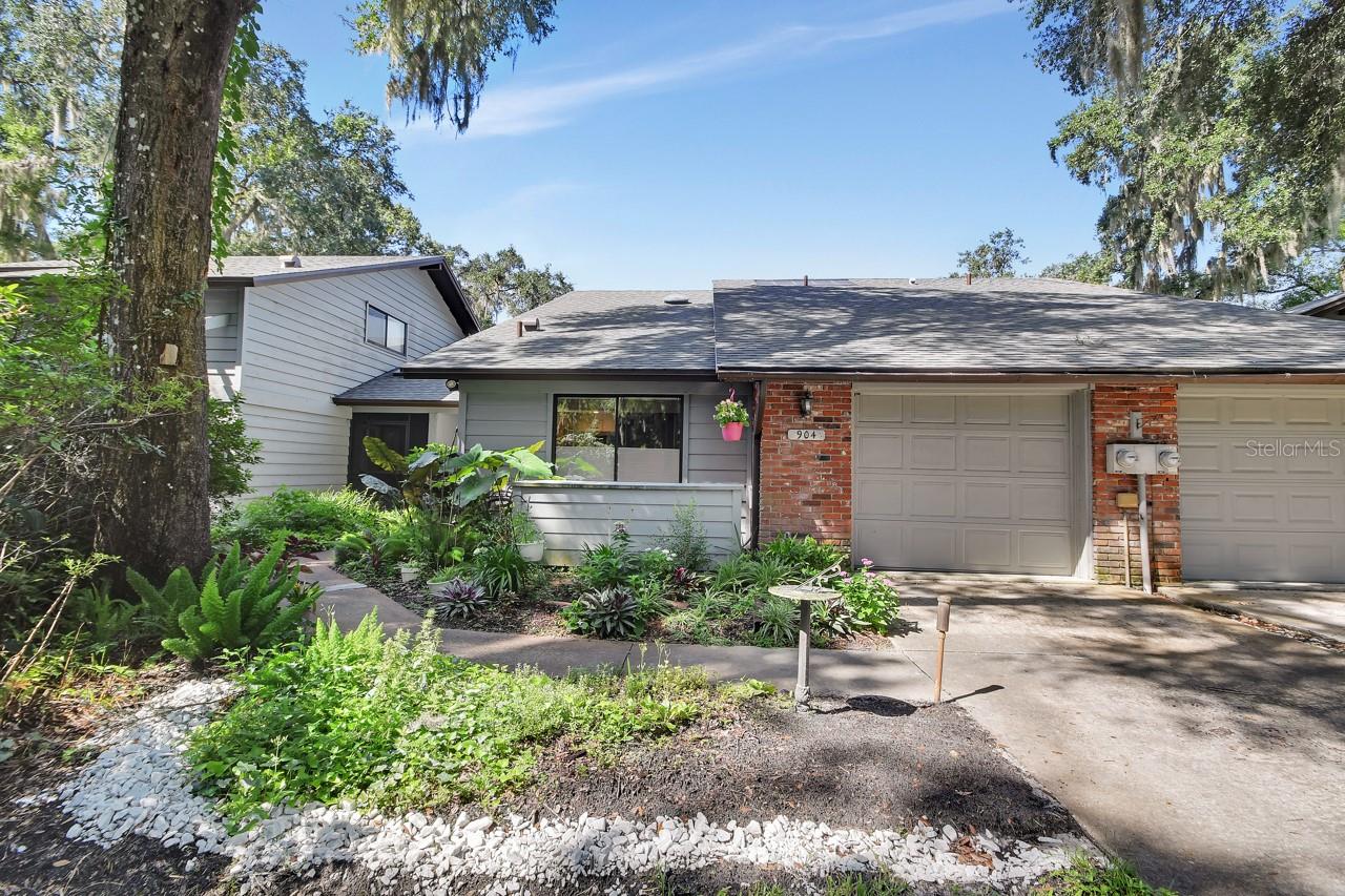 904 Village Green Unit 3, Deland, FL 32720