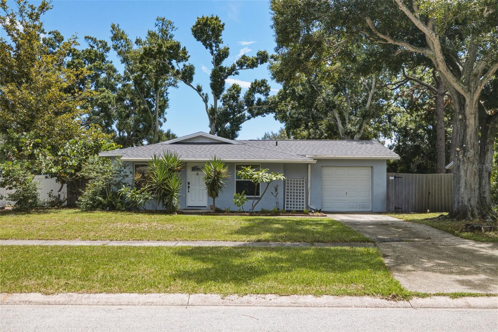 2940 47th, St Petersburg, FL 33712