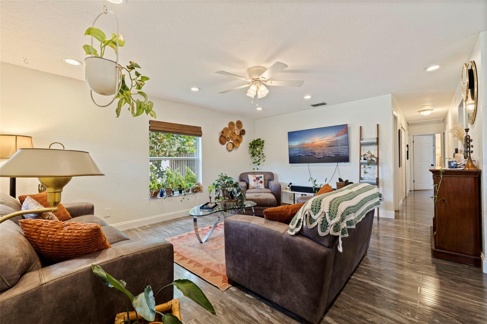 2940 47th, St Petersburg, FL 33712