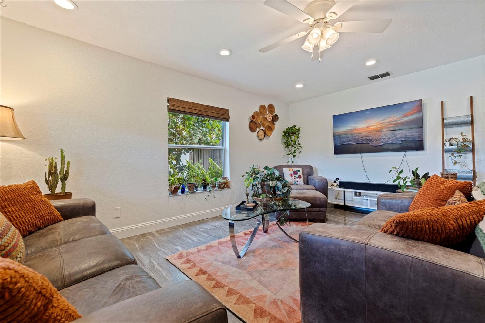 2940 47th, St Petersburg, FL 33712
