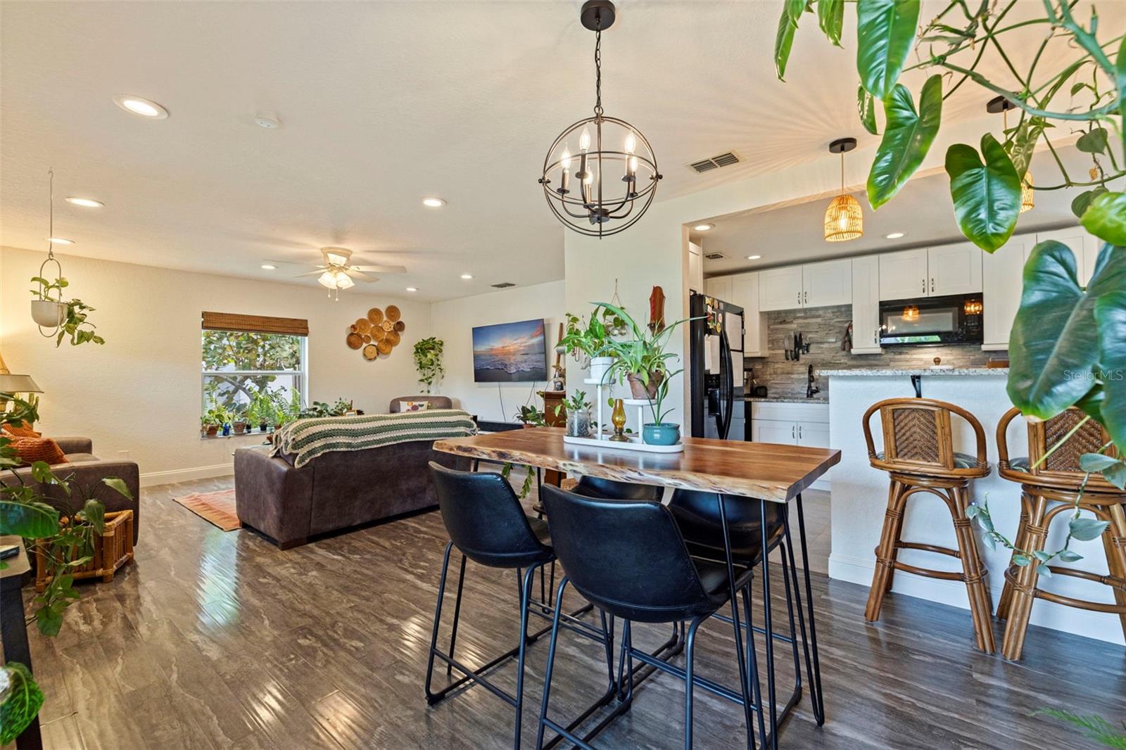 2940 47th, St Petersburg, FL 33712