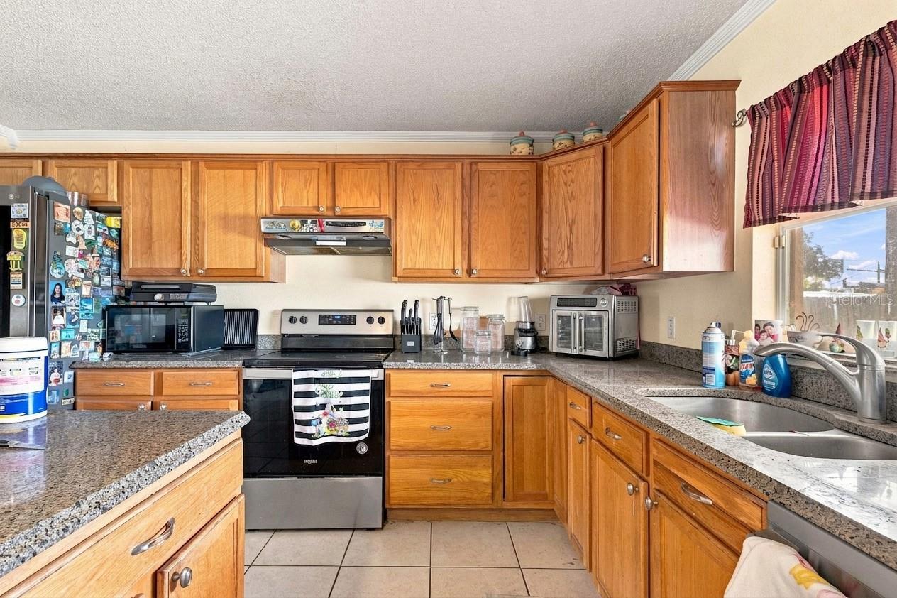 347 Velveteen, Chuluota, FL 32766
