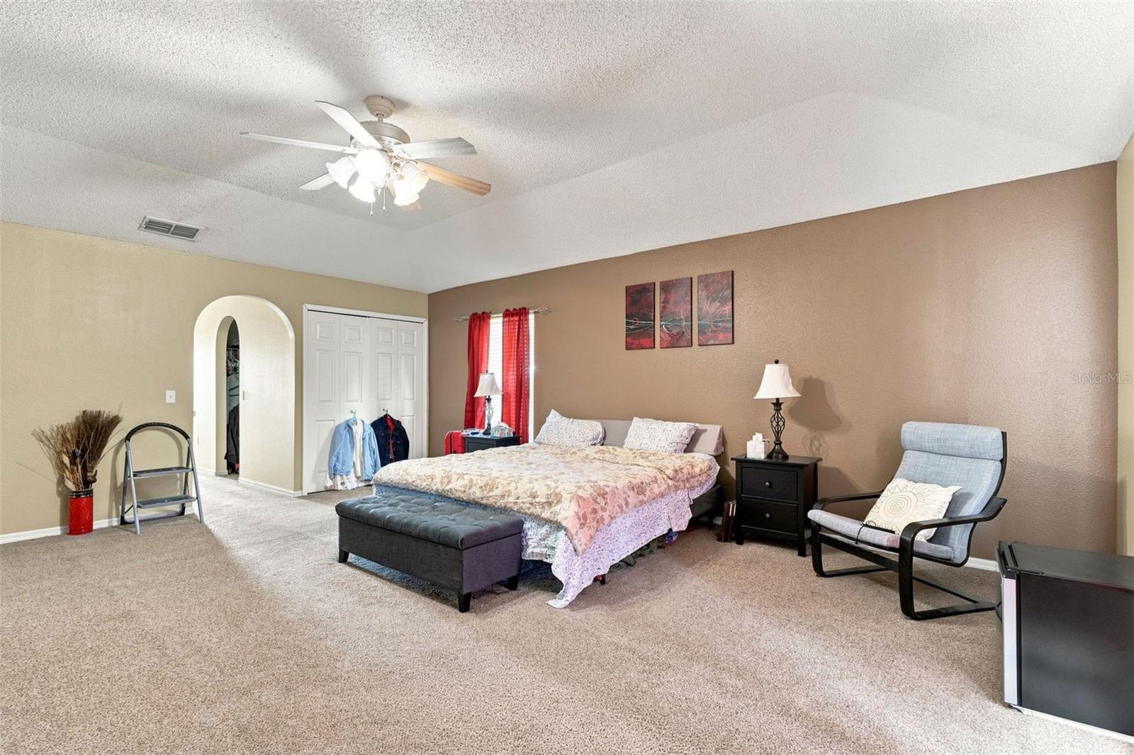 347 Velveteen, Chuluota, FL 32766
