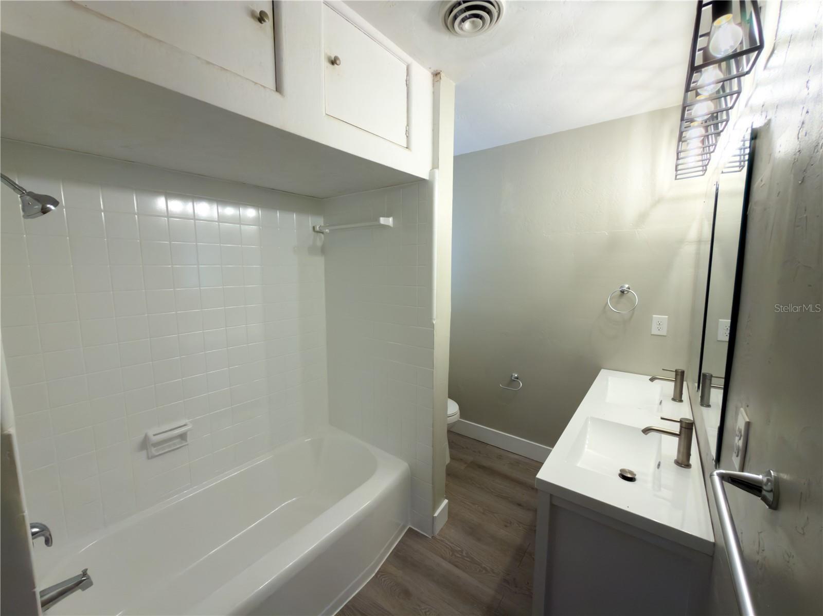 374 Graves, Orange City, FL 32763
