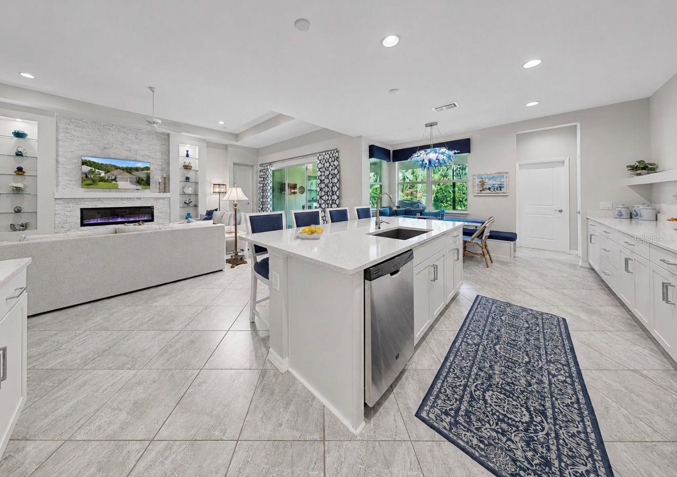 311 Chantilly, Bradenton, FL 34212