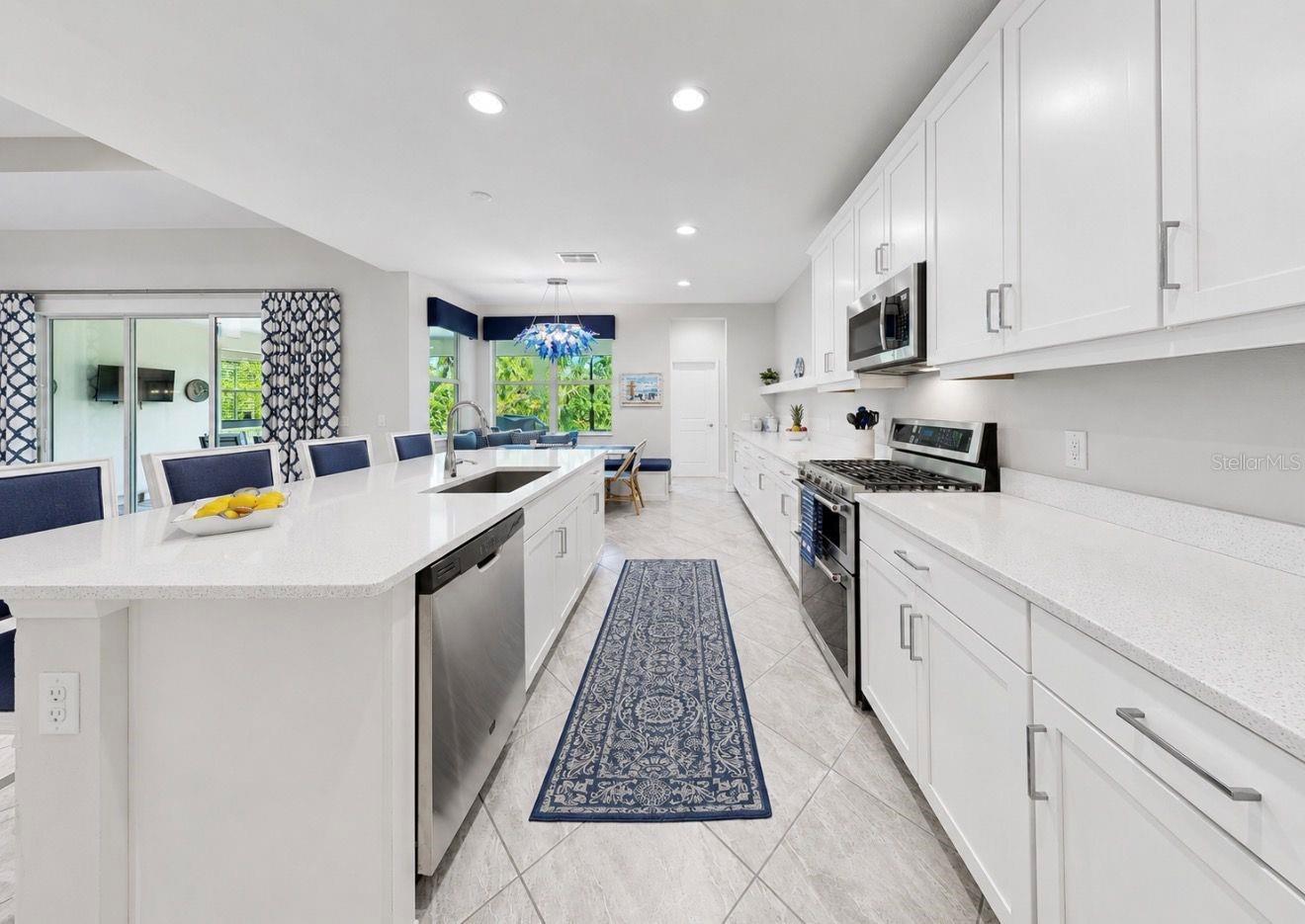 311 Chantilly, Bradenton, FL 34212