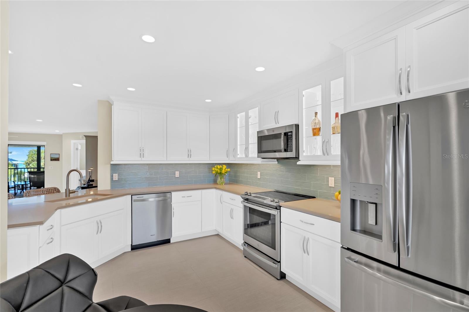 9226 Midnight Pass Unit 3b, Sarasota, FL 34242