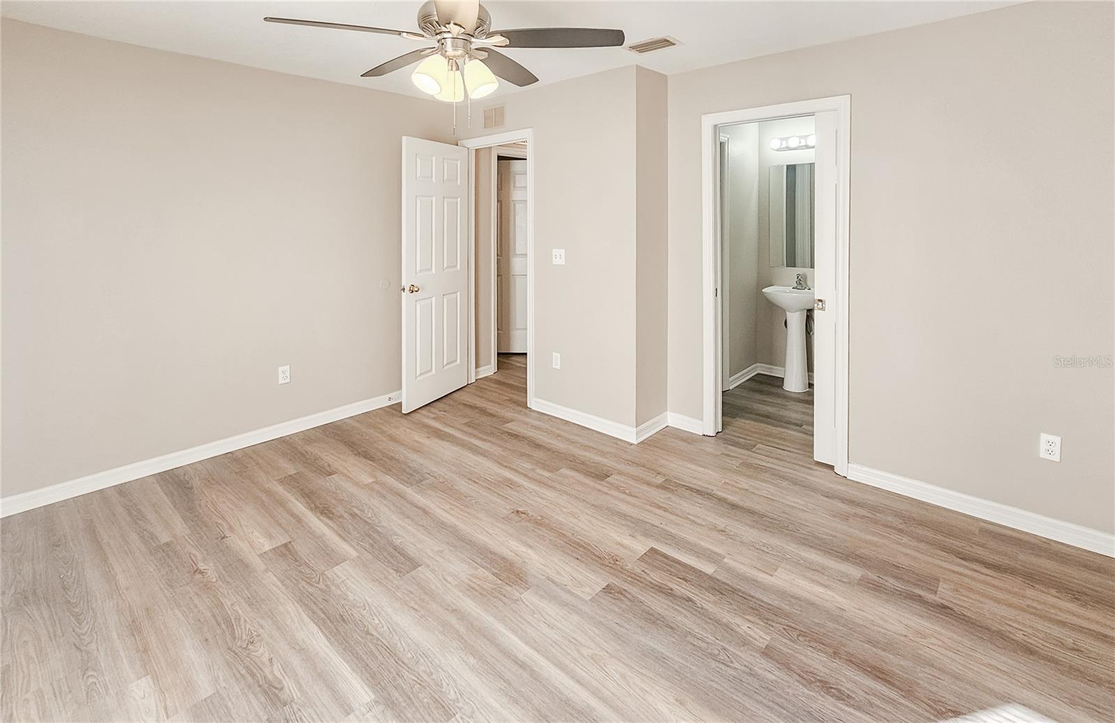 1013 Eskimo, Tampa, FL 33604
