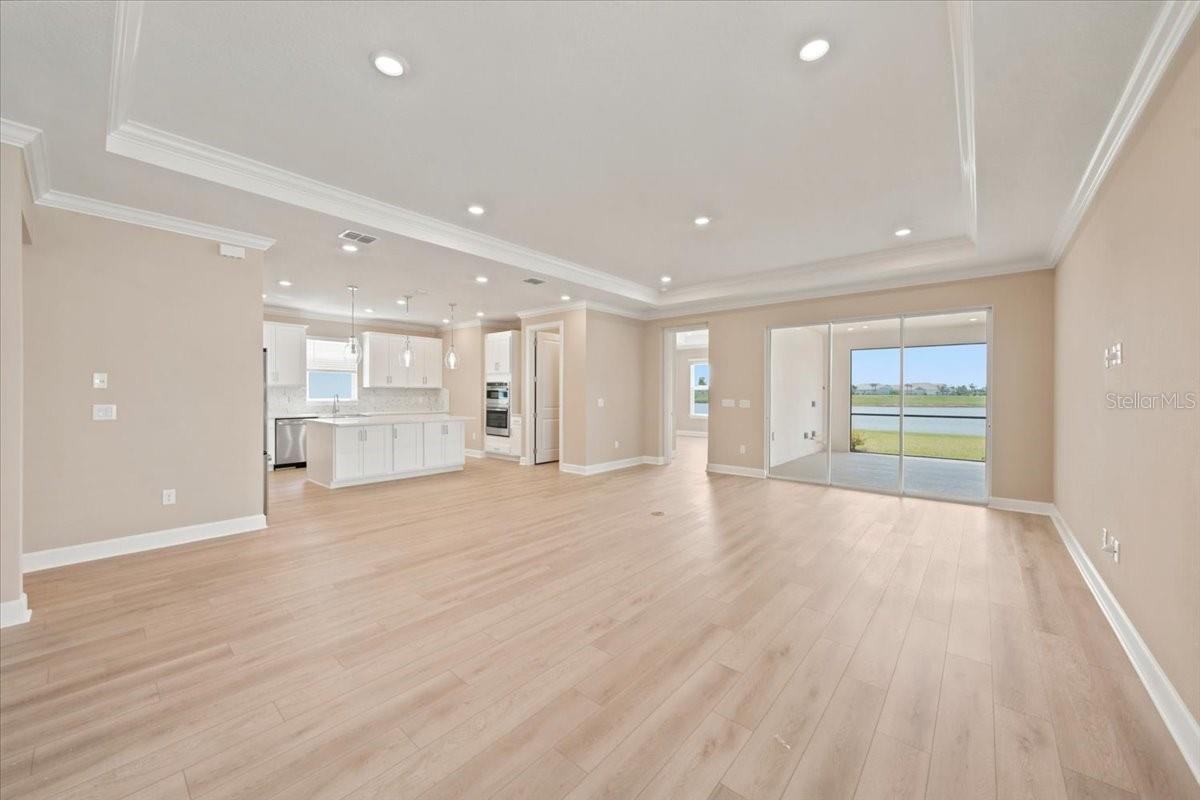 7727 Caspian, Palmetto, FL 34221