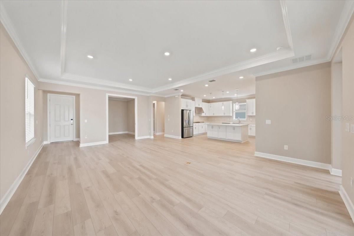 7727 Caspian, Palmetto, FL 34221