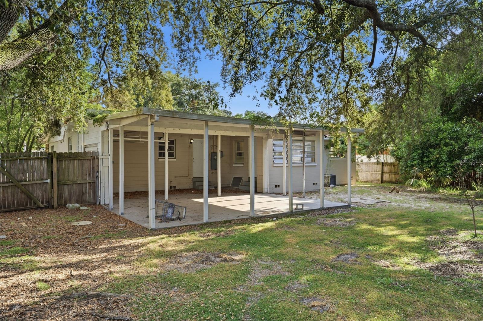 5501 Perrine, Orlando, FL 32808