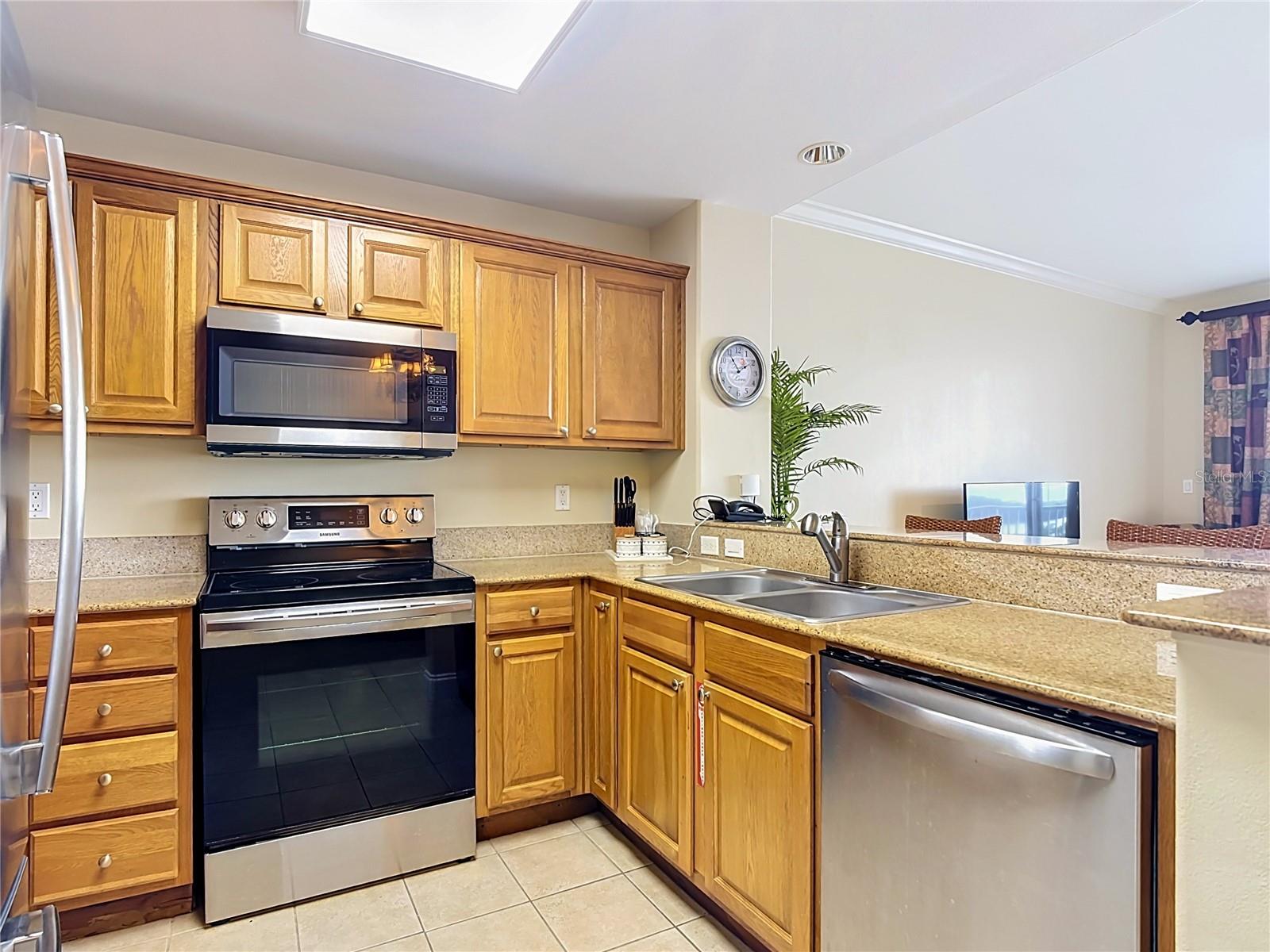 13427 Blue Heron Beach Unit 402, Orlando, FL 32821