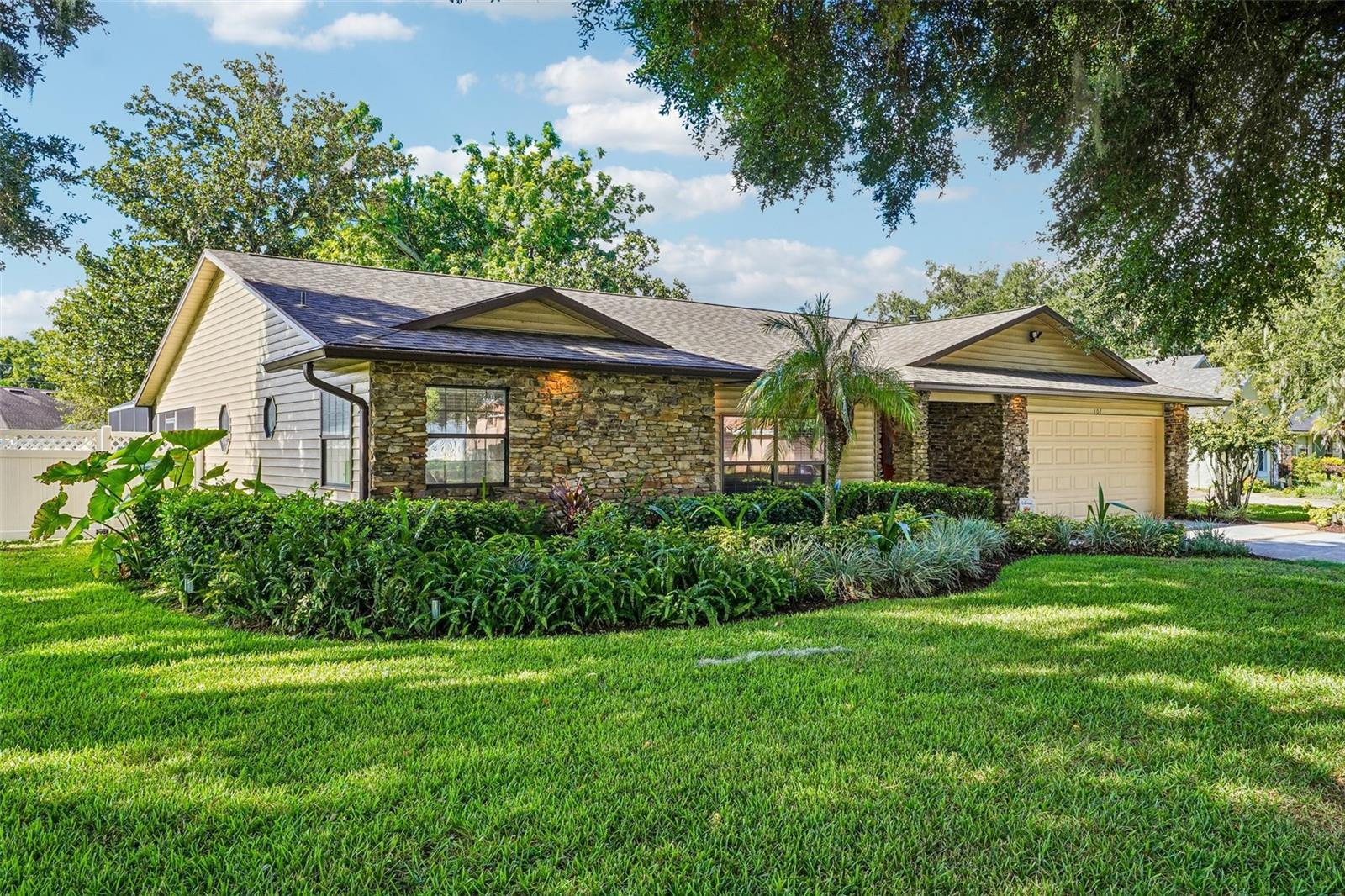 107 Shorewood, Tavares, FL 32778