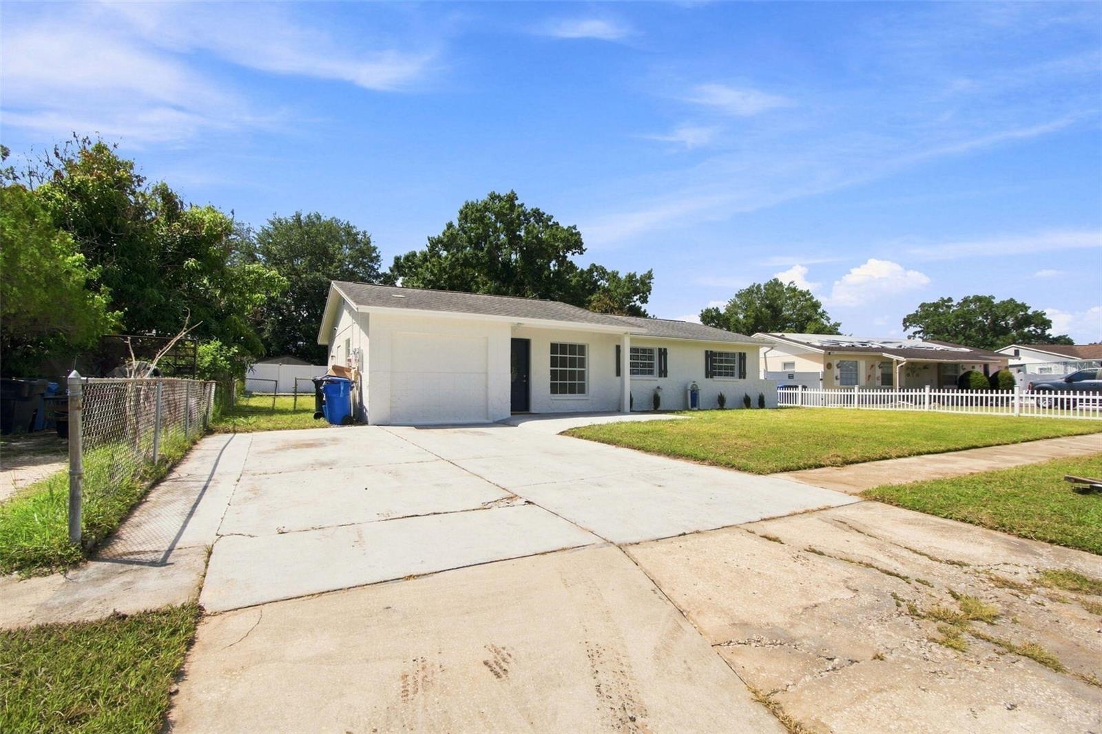 1719 Julian Ln, Tampa, FL 33619