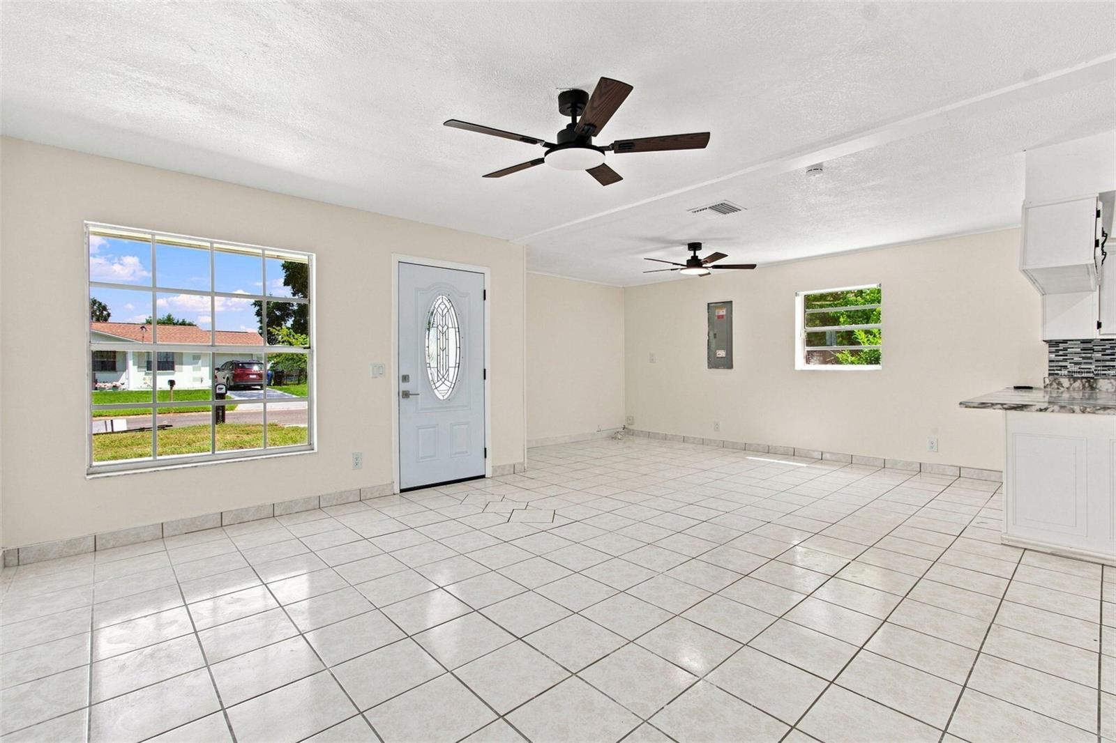 1719 Julian Ln, Tampa, FL 33619