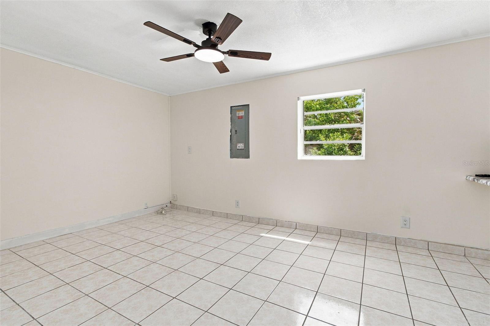 1719 Julian Ln, Tampa, FL 33619