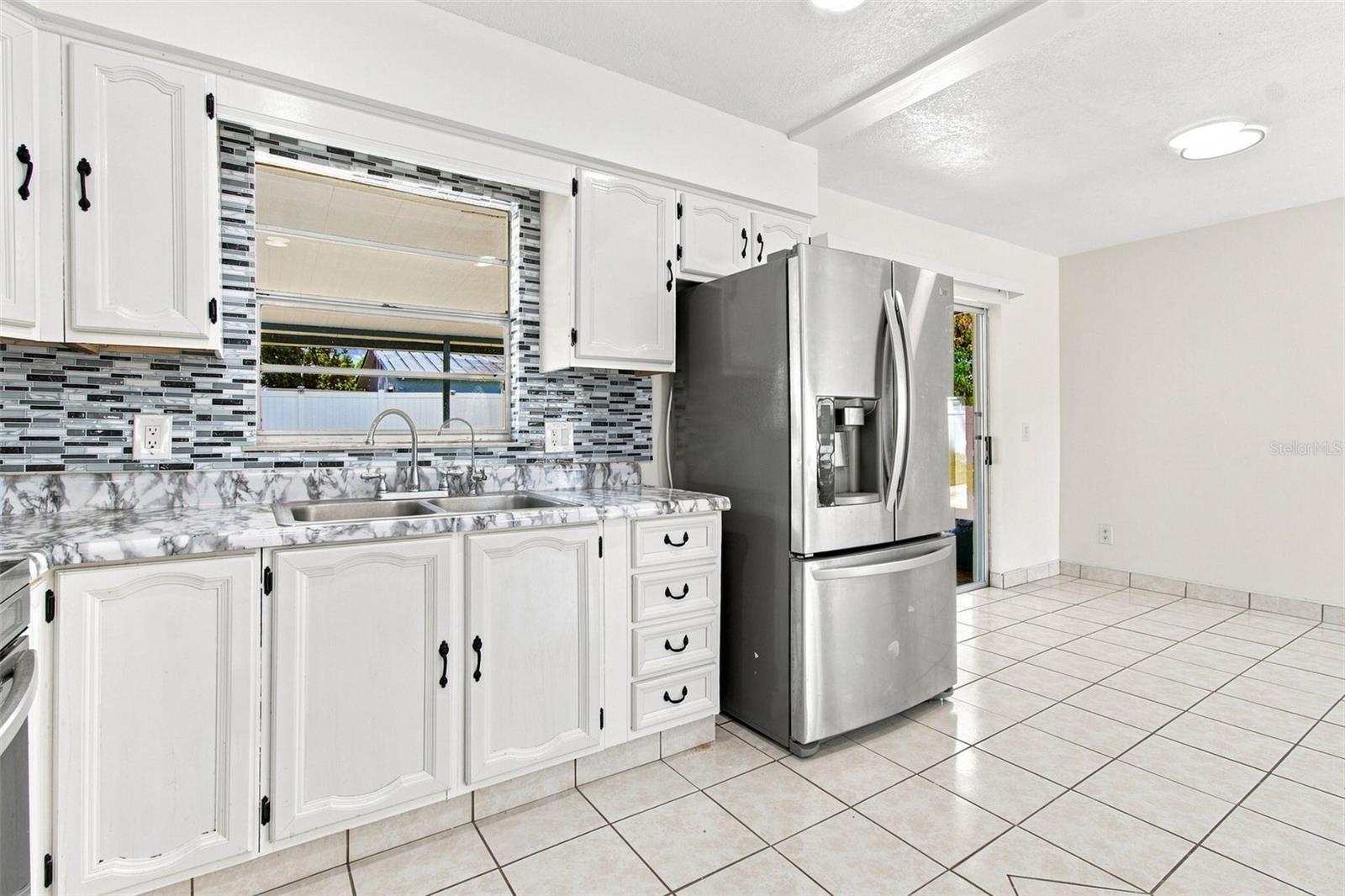 1719 Julian Ln, Tampa, FL 33619