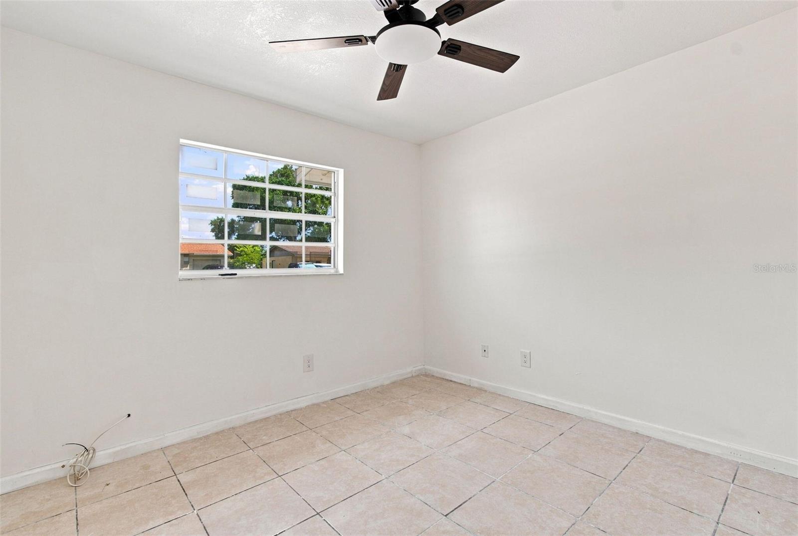 1719 Julian Ln, Tampa, FL 33619