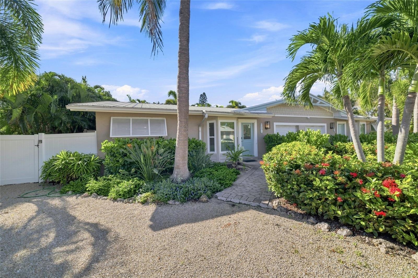 205 82nd, Holmes Beach, FL 34217