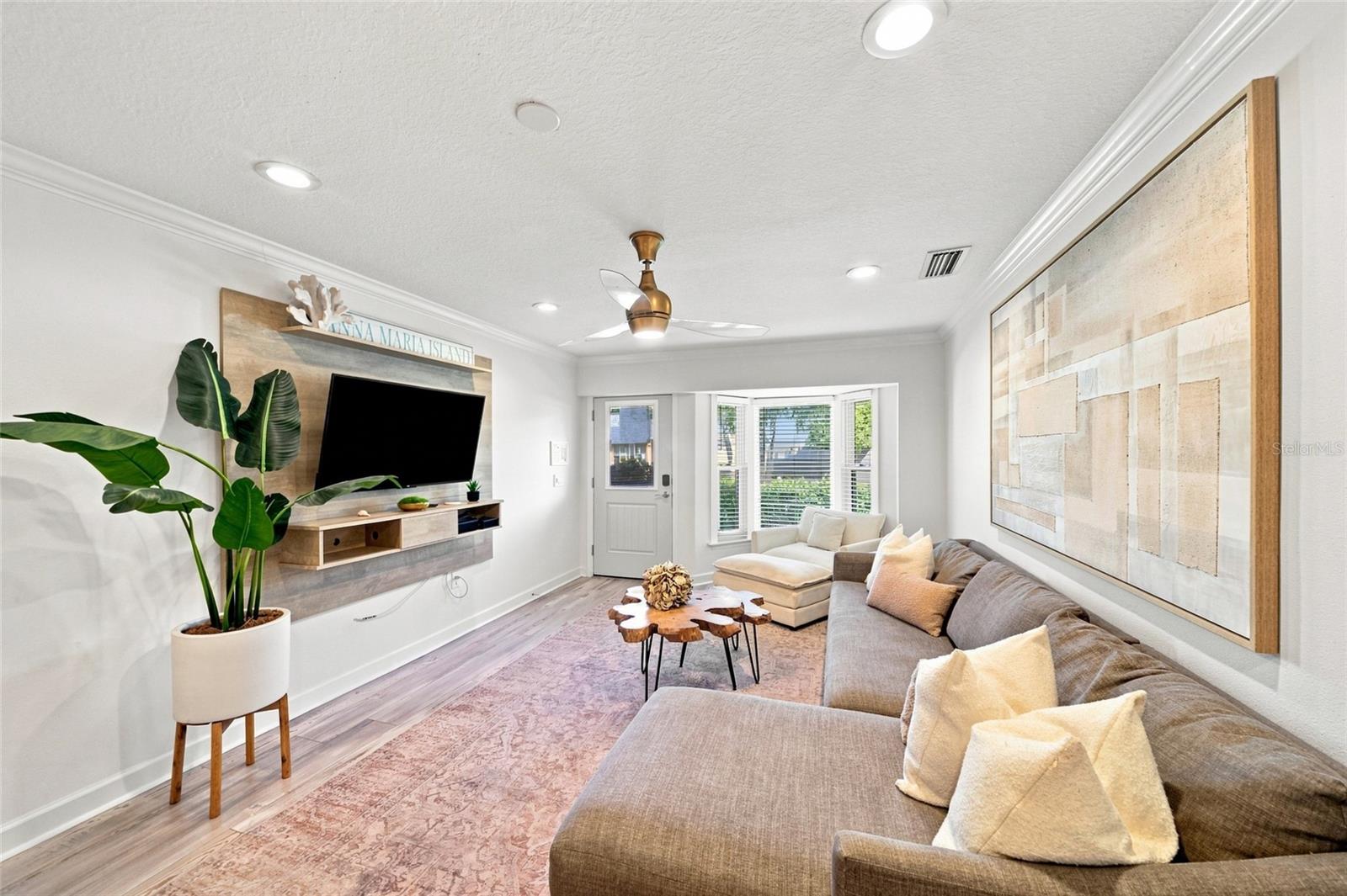 205 82nd, Holmes Beach, FL 34217