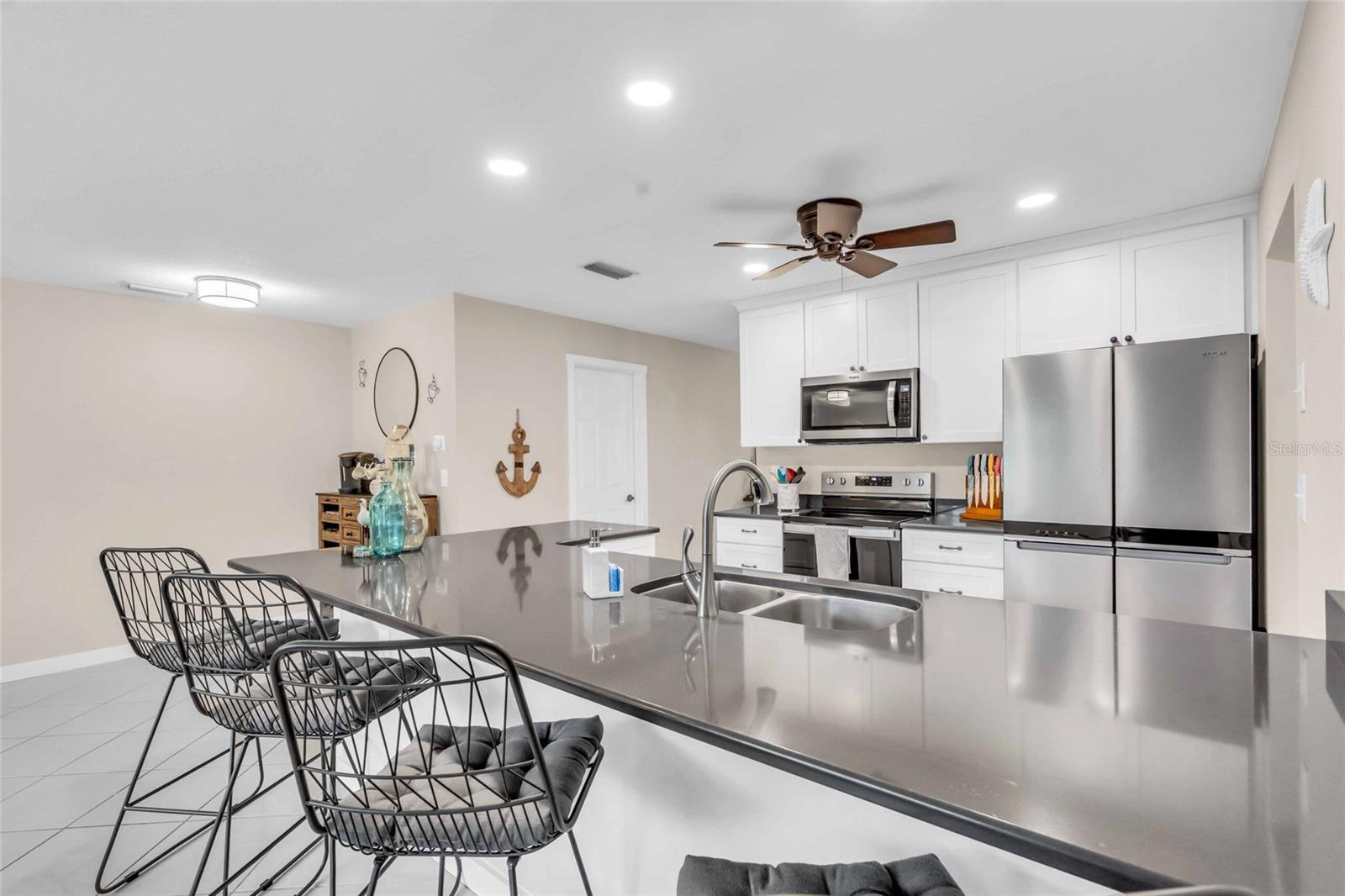 8402 14th, Bradenton, FL 34209