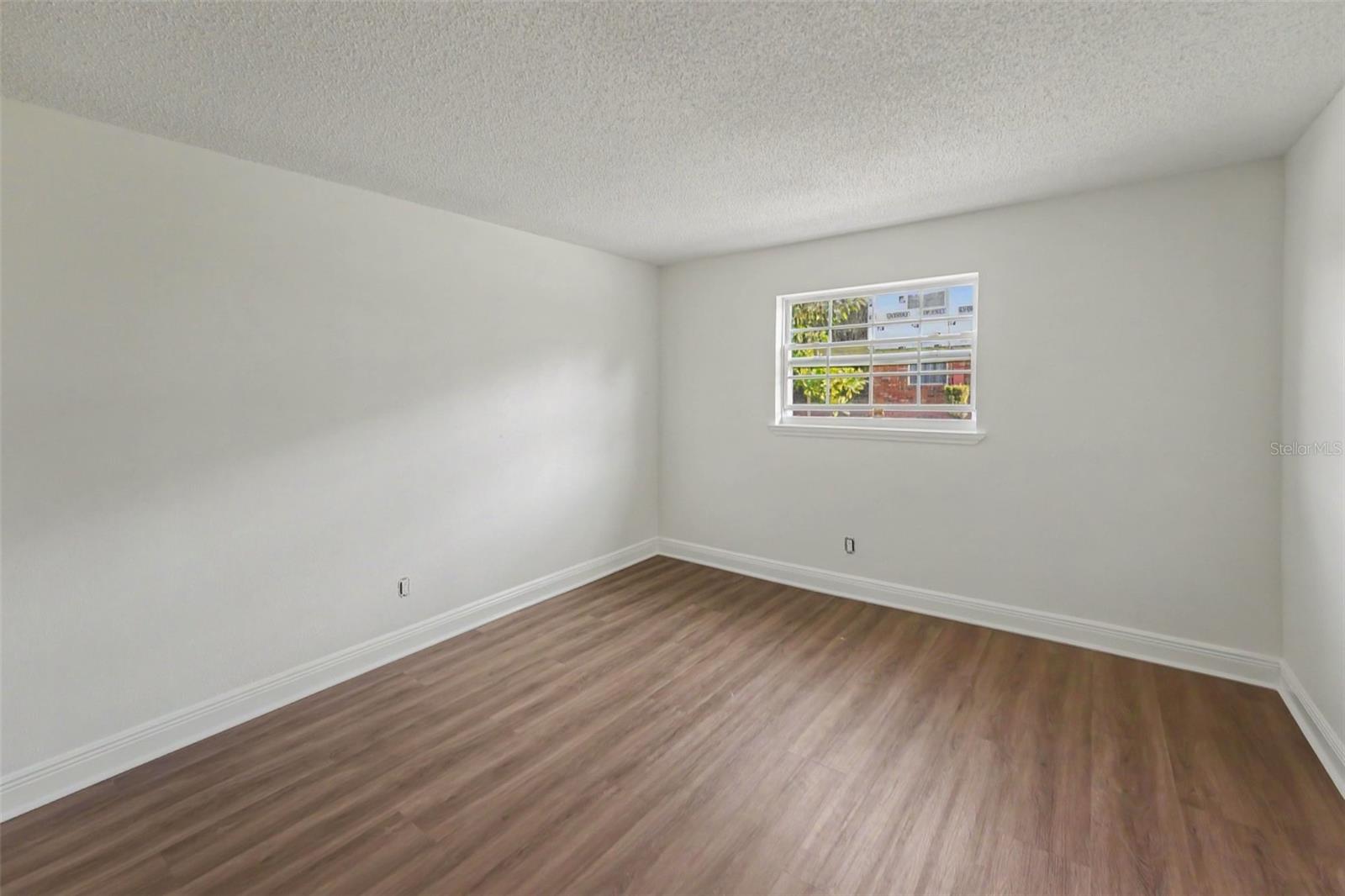 200 Countryclub Unit 1205, Largo, FL 33771