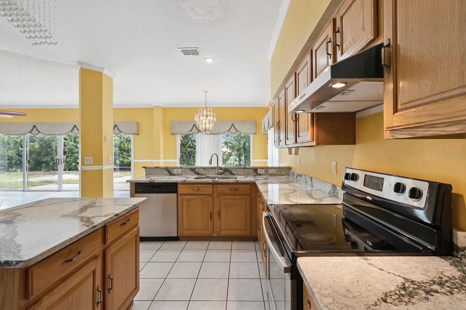 6415 Abbeydale, Orlando, FL 32818