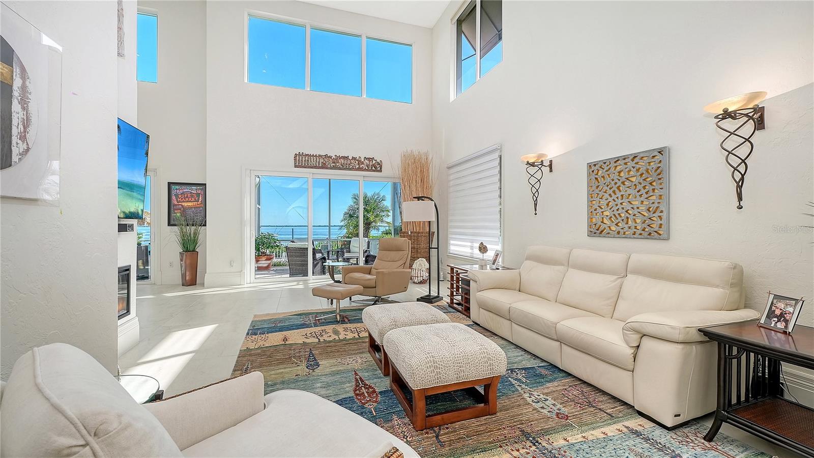 3530 Mistletoe, Longboat Key, FL 34228