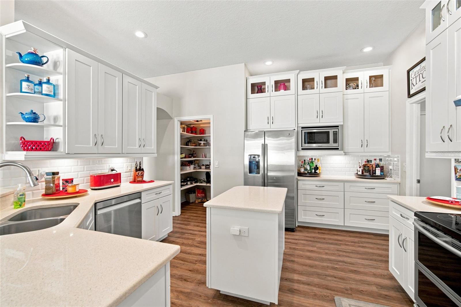 2020 Alafia Oaks, Valrico, FL 33596