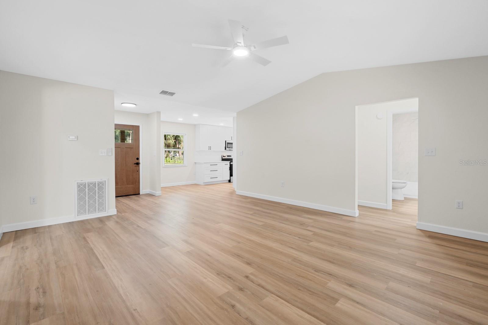 414 Wiggins, Plant City, FL 33566
