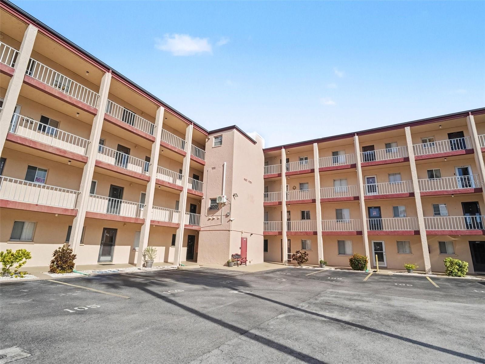 4171 Heron Unit E309, Bradenton, FL 34205