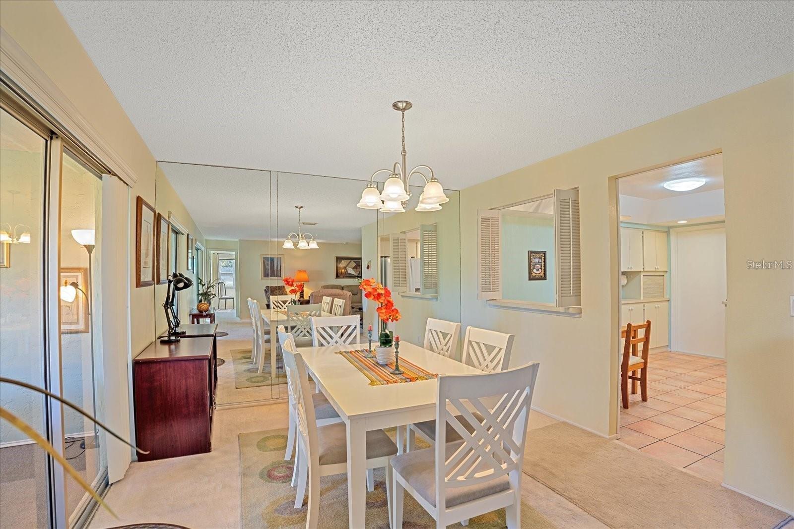 6948 Country Club Unit V-81, Sarasota, FL 34243