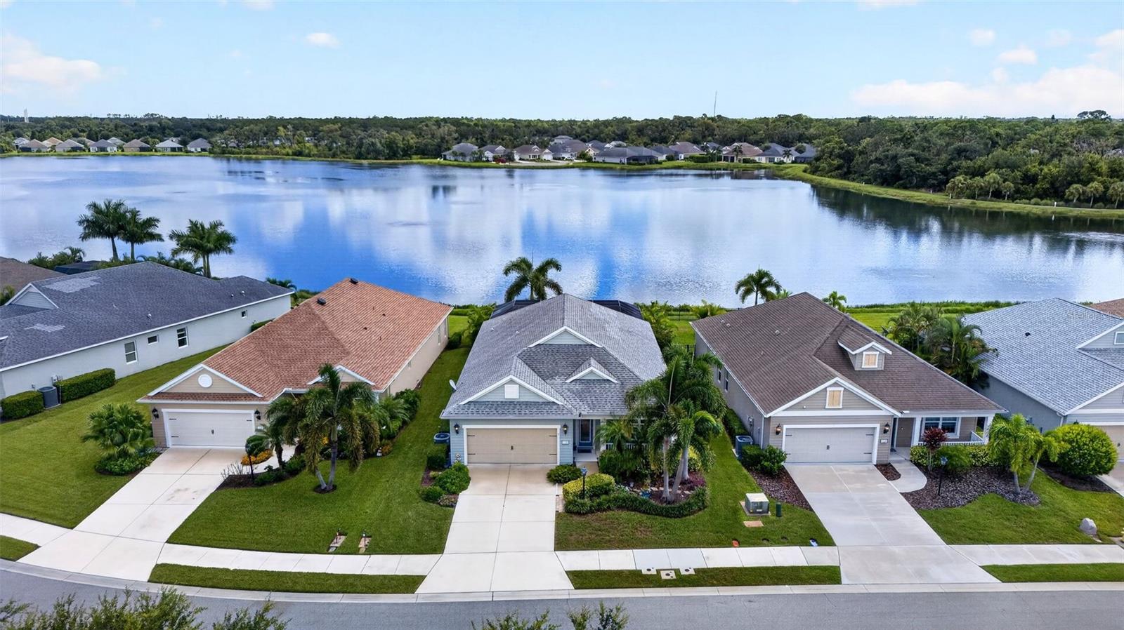7735 Ridgelake, Bradenton, FL 34203