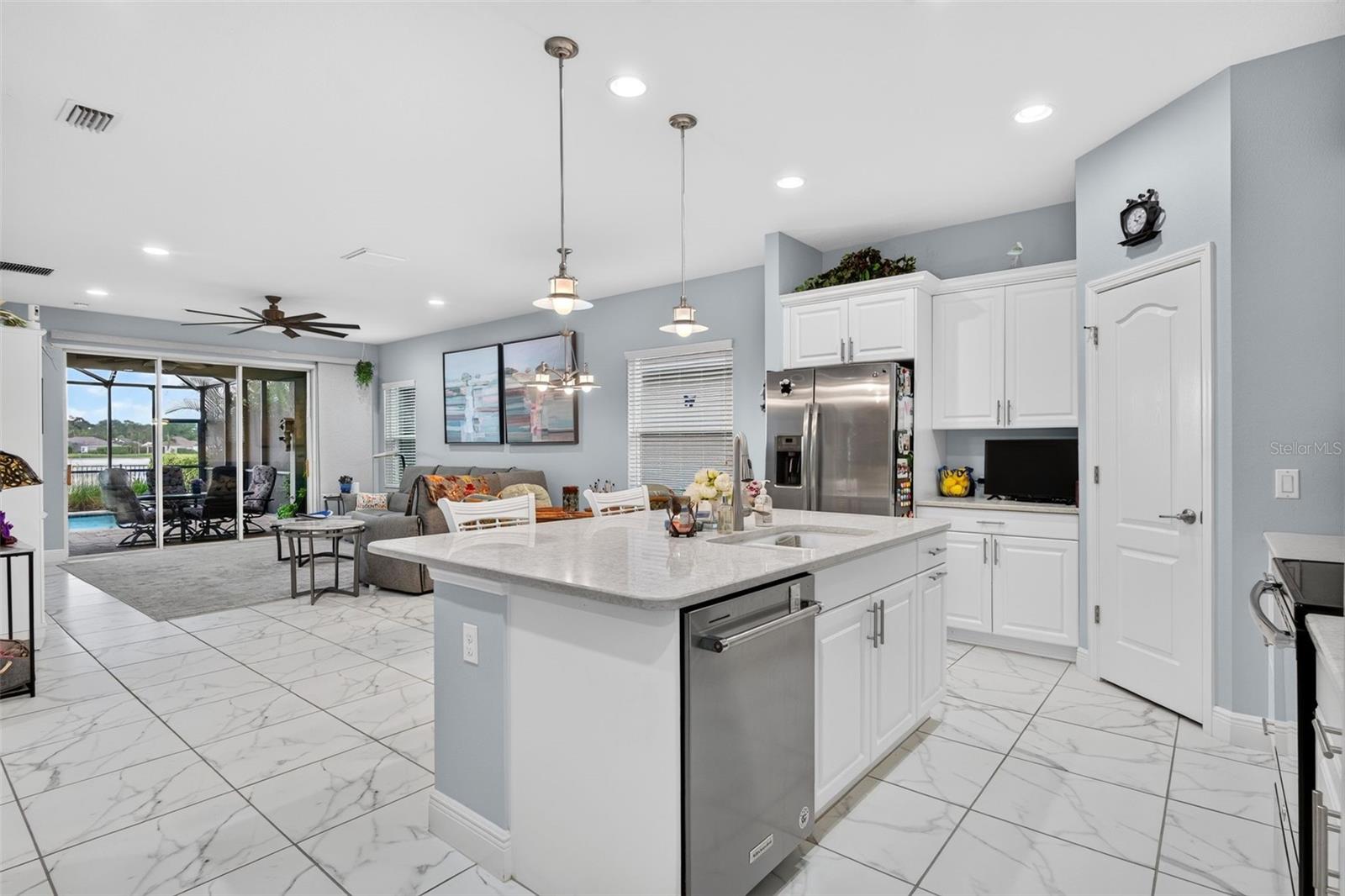 7735 Ridgelake, Bradenton, FL 34203