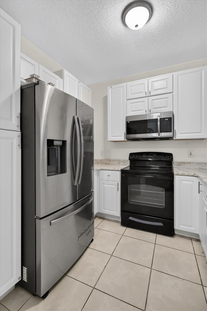 2612 Robert Trent Jones Unit 711, Orlando, FL 32835