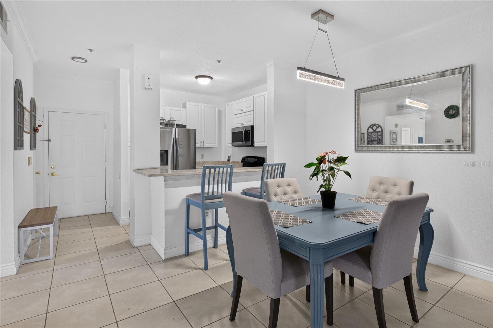 2612 Robert Trent Jones Unit 711, Orlando, FL 32835