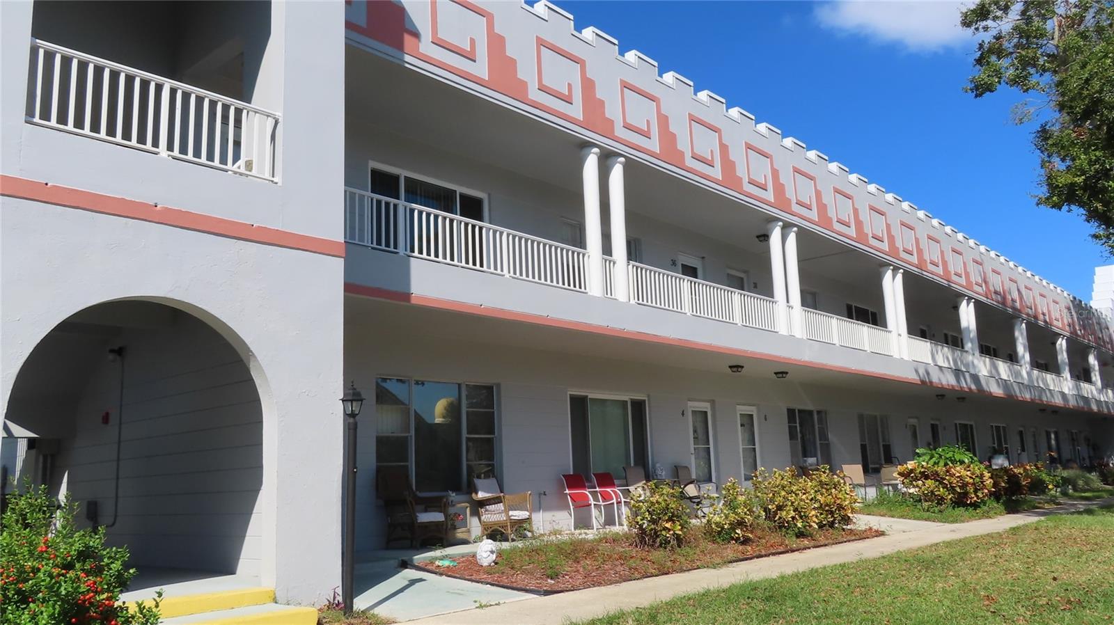 2100 World Parkway Unit 38, Clearwater, FL 33763
