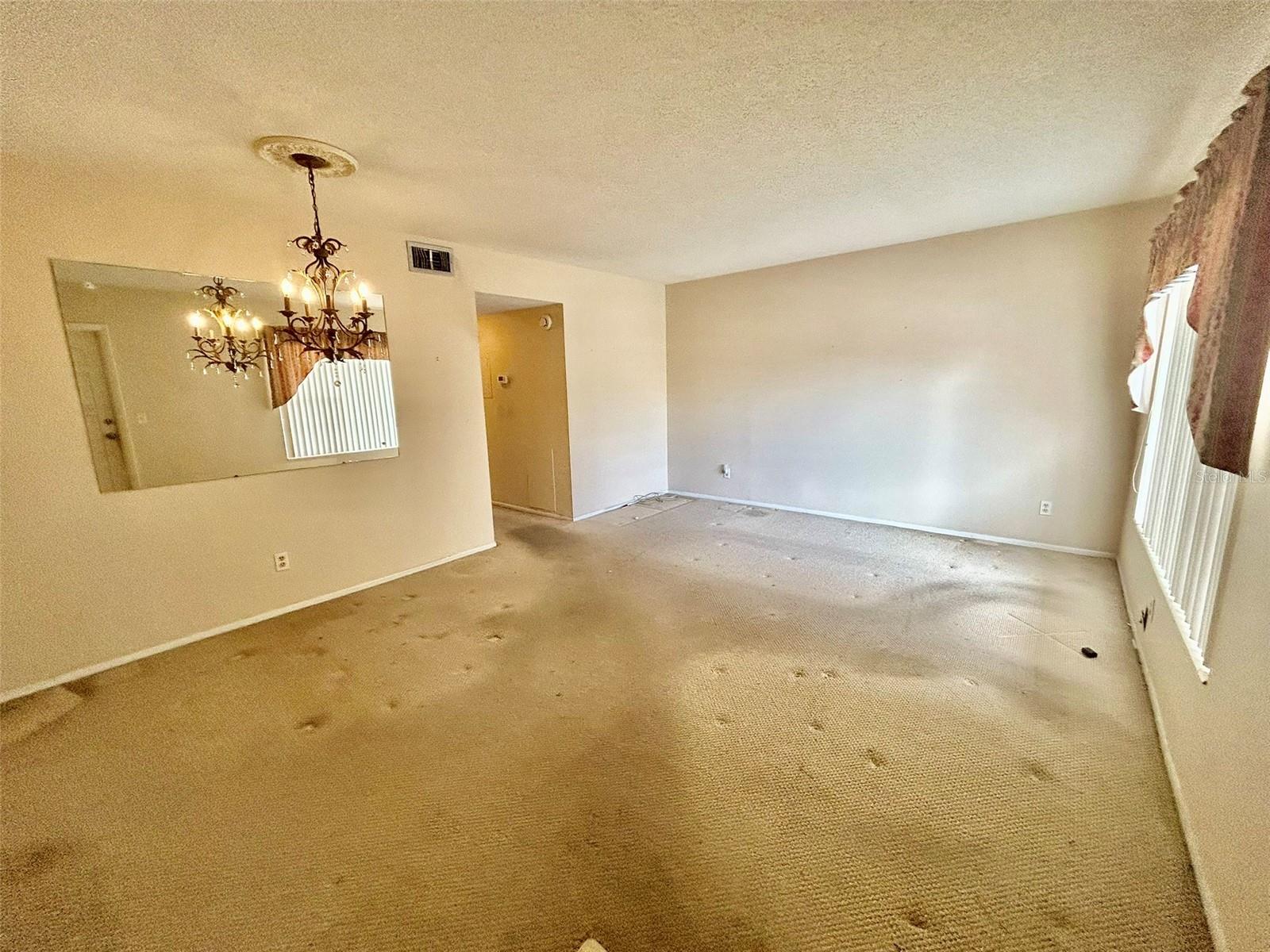 2457 Ecuadorian Unit 41, Clearwater, FL 33763