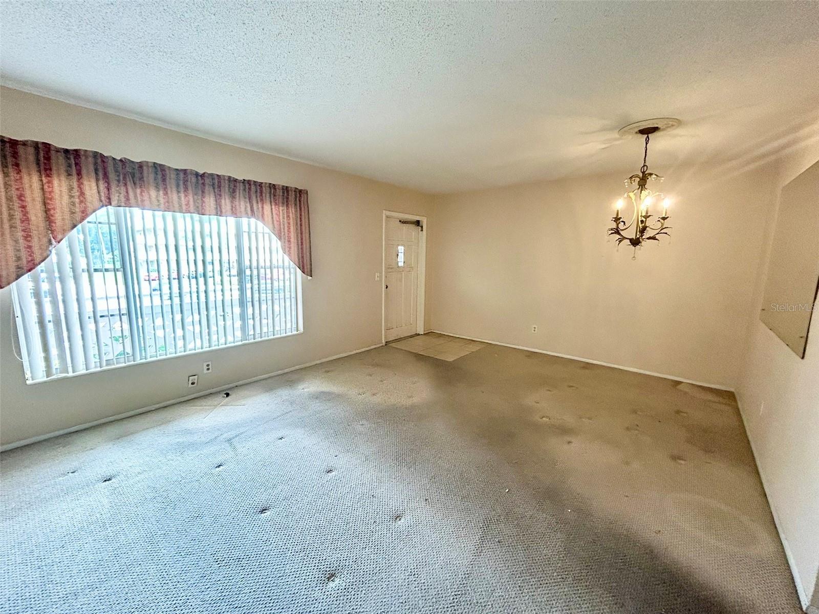 2457 Ecuadorian Unit 41, Clearwater, FL 33763