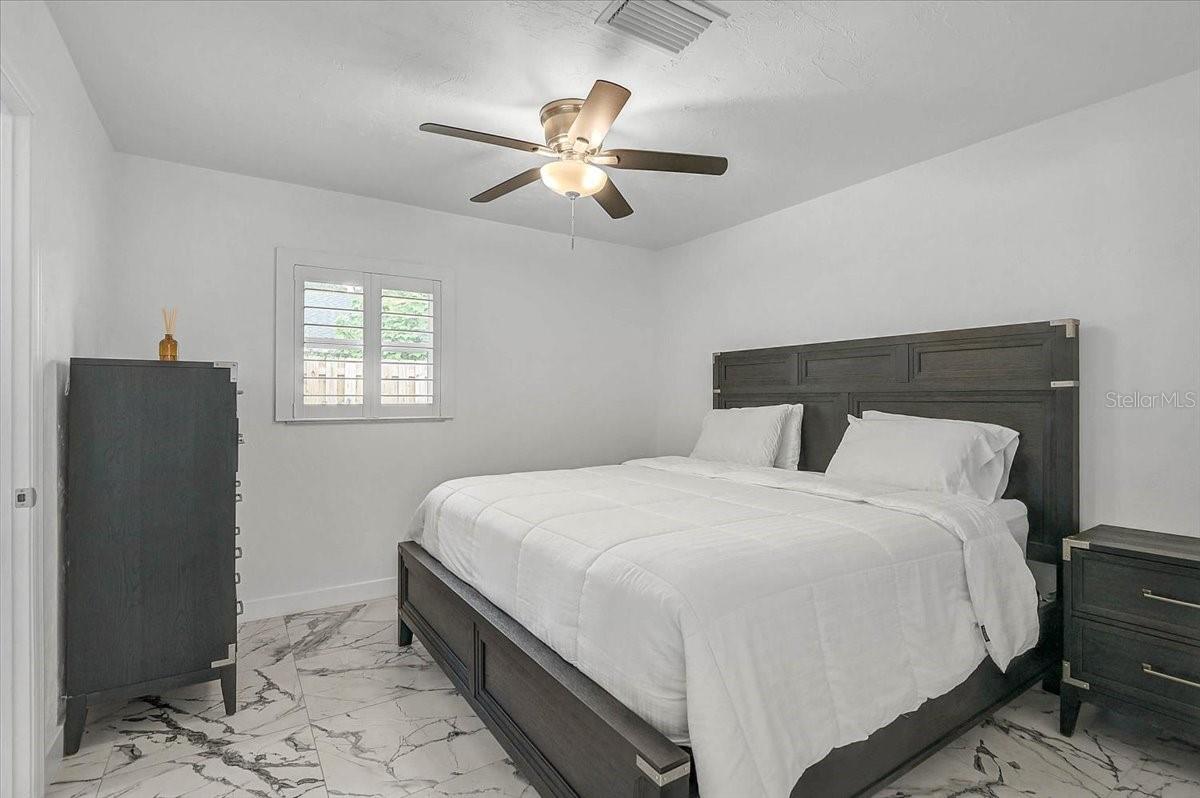 2347 Tangerine, Sarasota, FL 34239