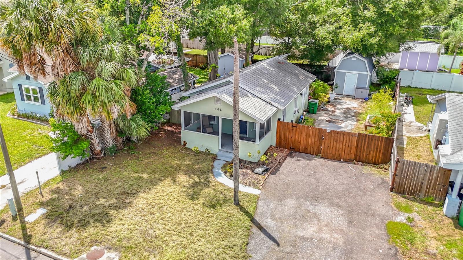 608 Lincoln, Tampa, FL 33609