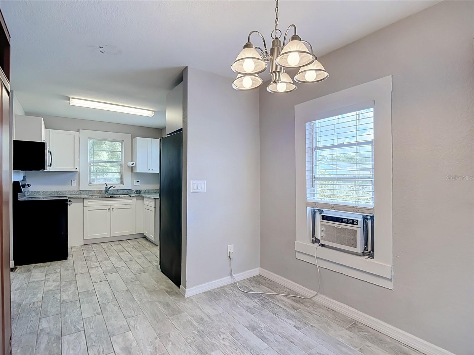 608 Lincoln, Tampa, FL 33609