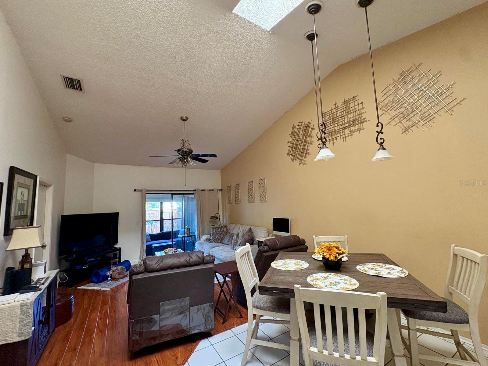 2466 Alhambra, Clearwater, FL 33761