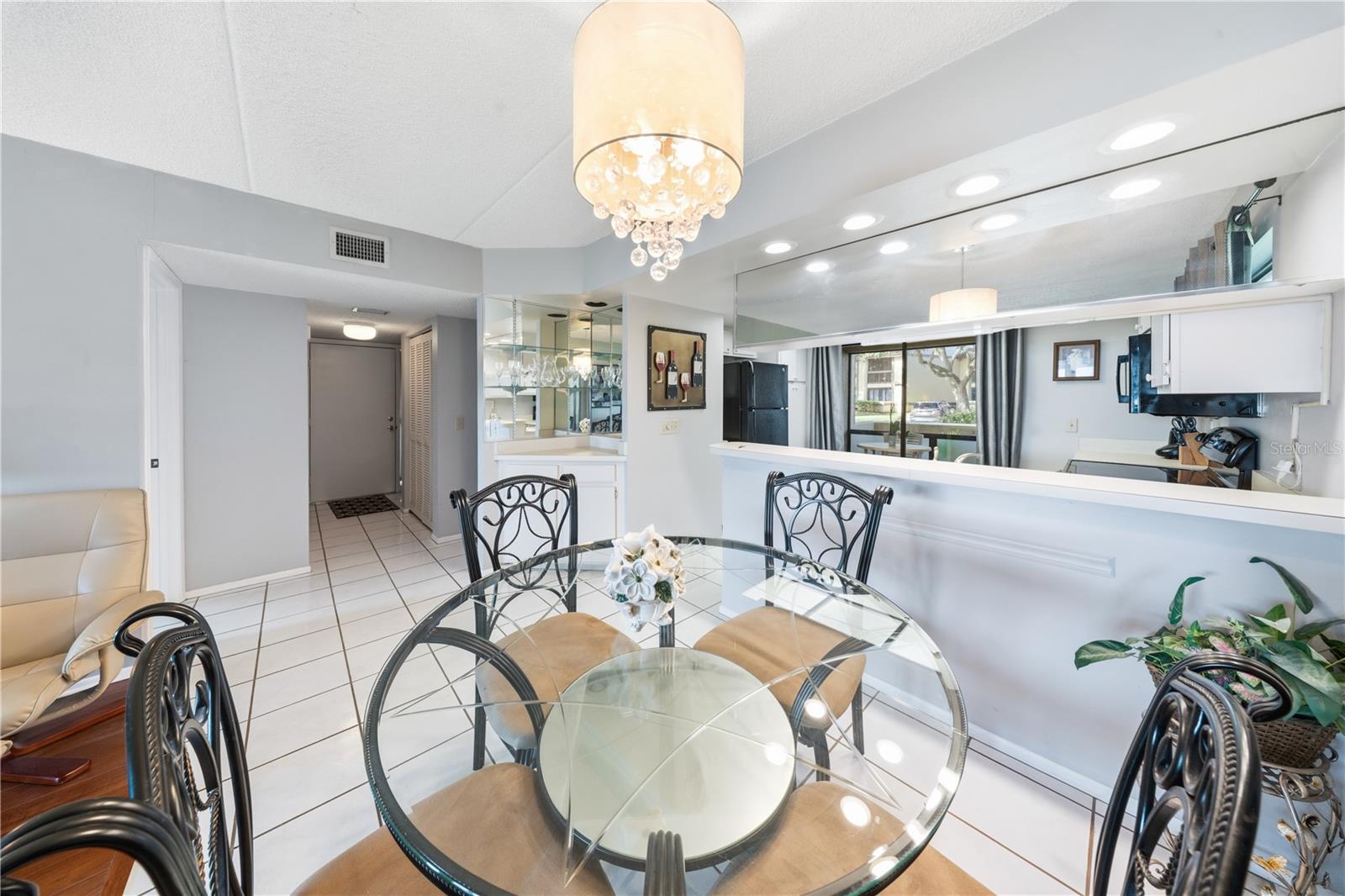 317 Woodlake Wynde, Oldsmar, FL 34677