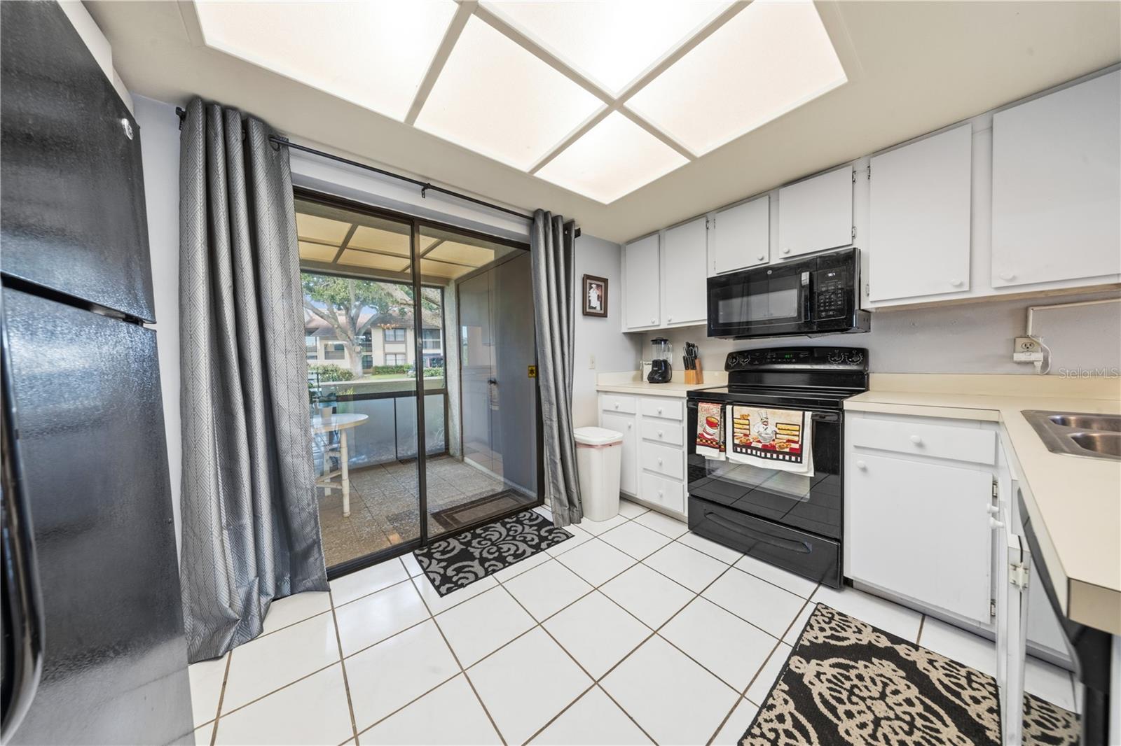 317 Woodlake Wynde, Oldsmar, FL 34677