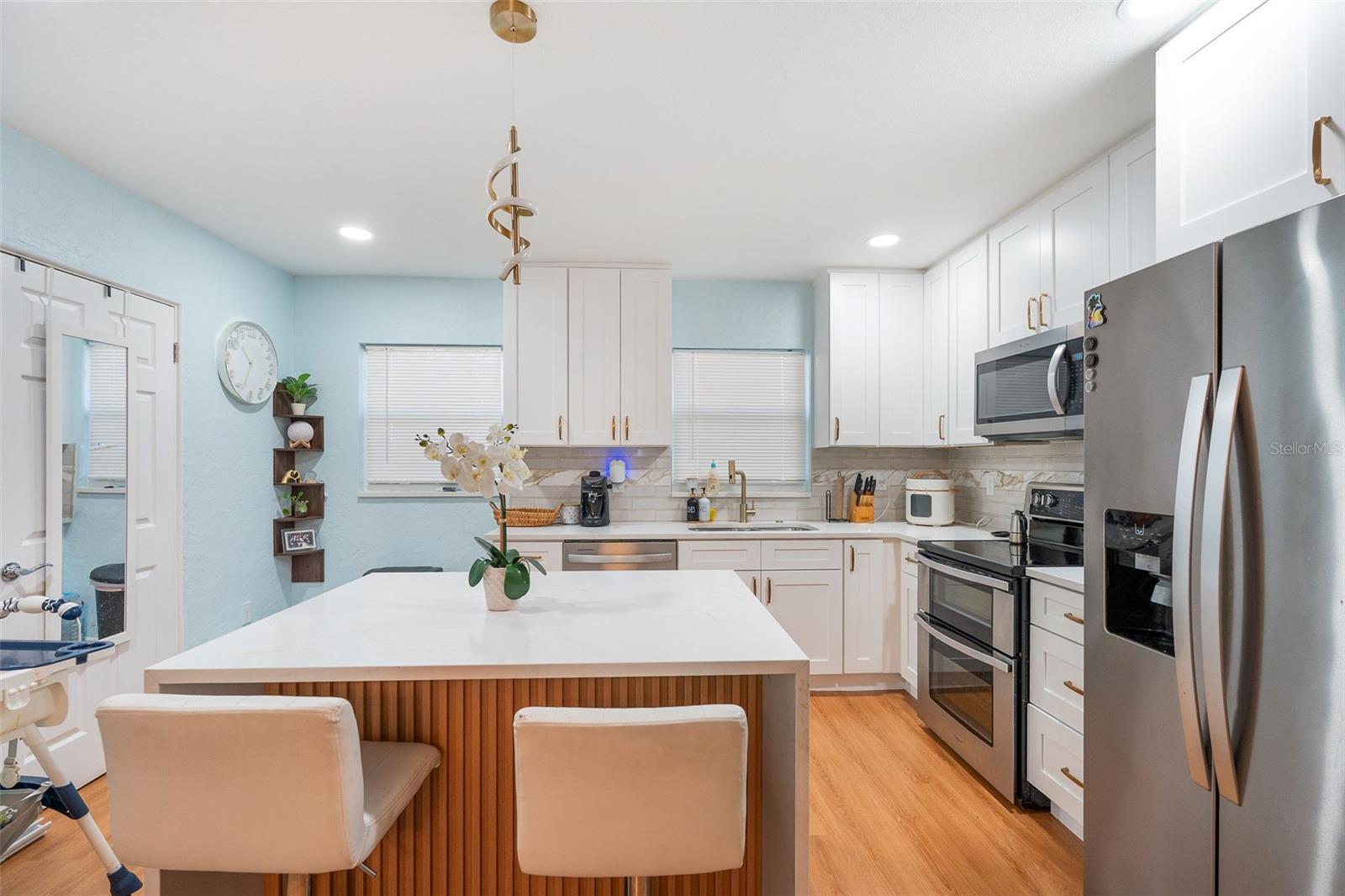 1835 15th, St Petersburg, FL 33712